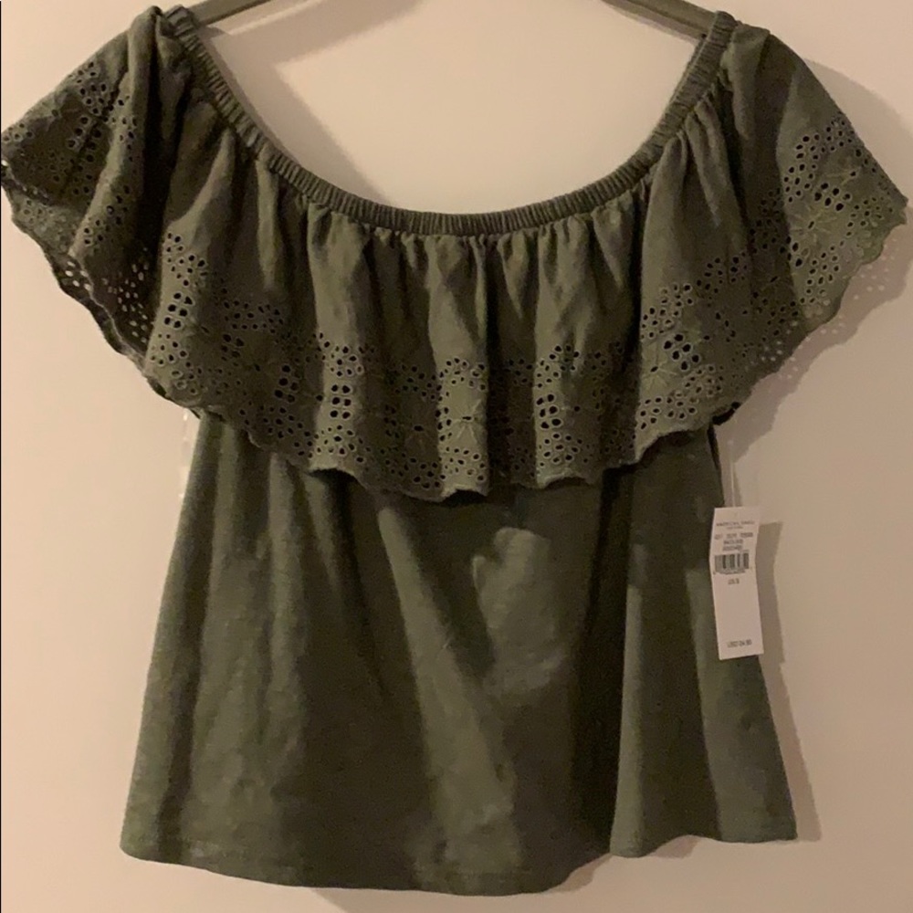 AEO off the shoulder shirt